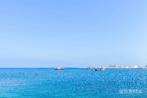 高清摄影 水面上的一群船