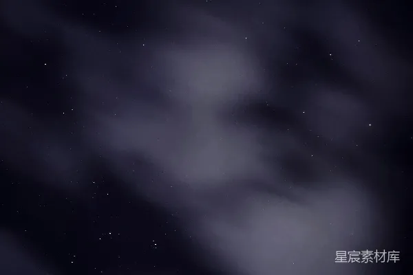 高清摄影 一片星空下云彩密布