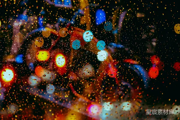 高清摄影 一幅模糊的街灯和交通信号灯的照片