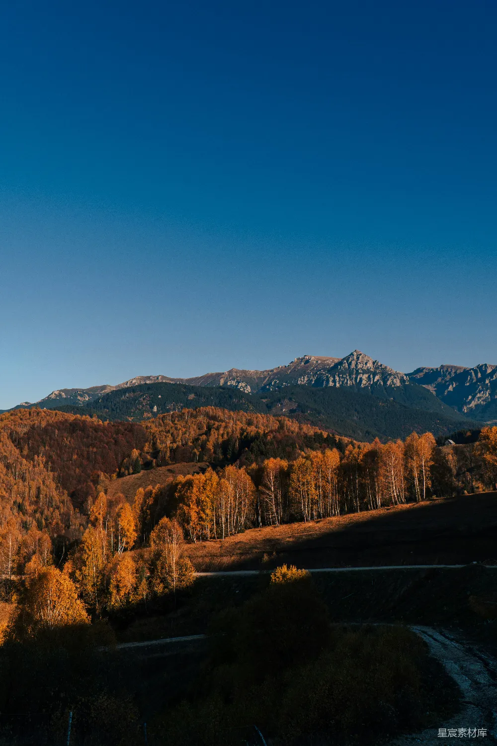 高清摄影 秋天山峦的美景
