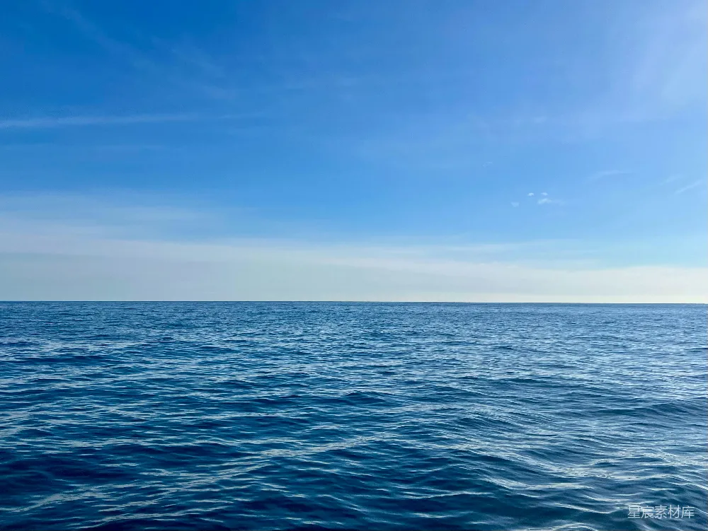 高清摄影  船上看海的景象