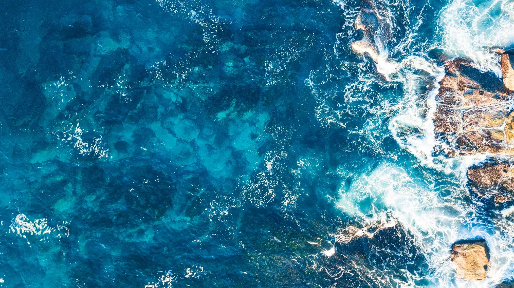 高清摄影 水面的 aerial 拍摄