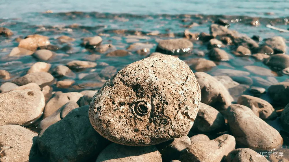 高清摄影 海滩上的石头