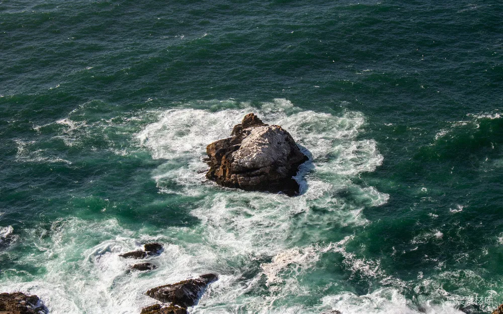 高清摄影 从高处看海的景象