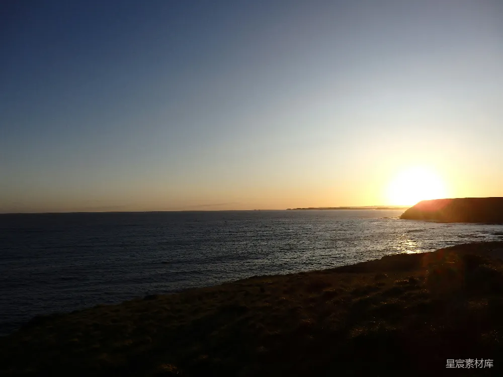 高清摄影 夕阳下的水域