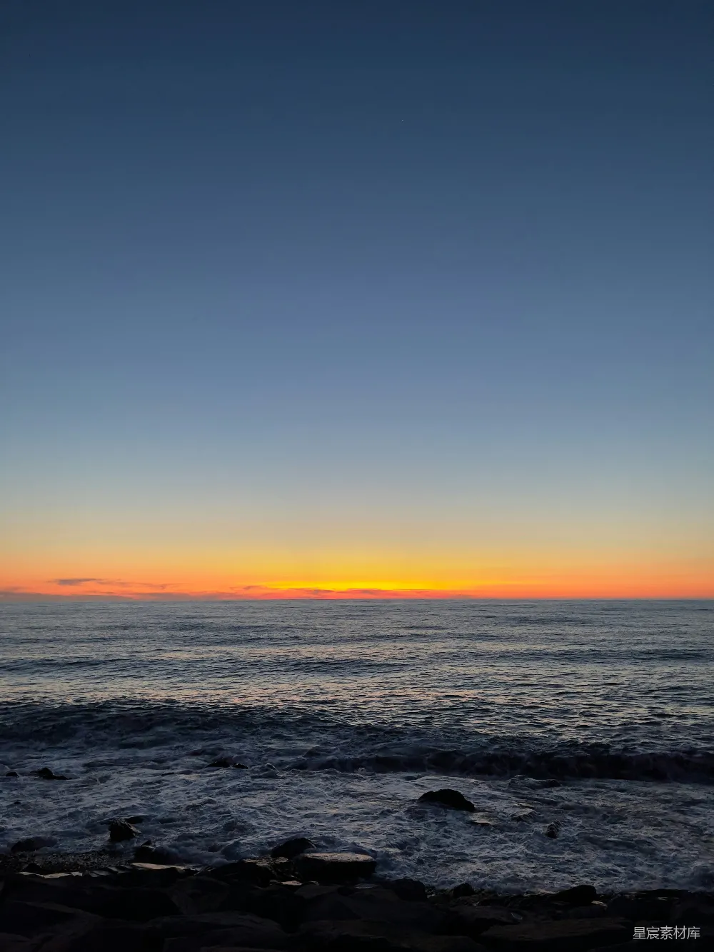 高清摄影 夕阳下的水域