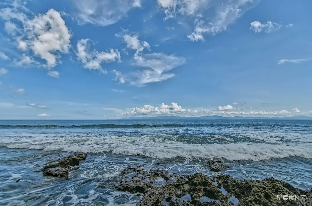 高清摄影 岩石海岸上的海景