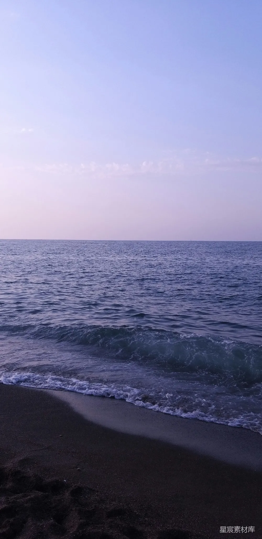高清摄影 有波涛的海滩