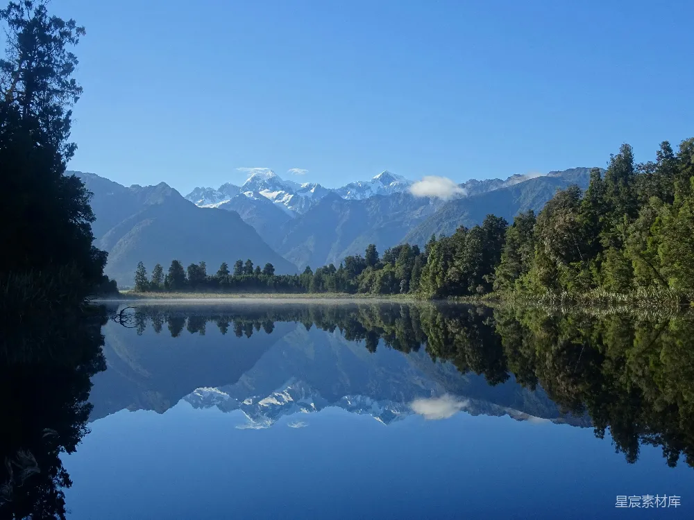 高清摄影 湖面的 Reflection 景观摄影