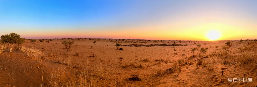 高清摄影 夕阳西下，沙漠 landscape。