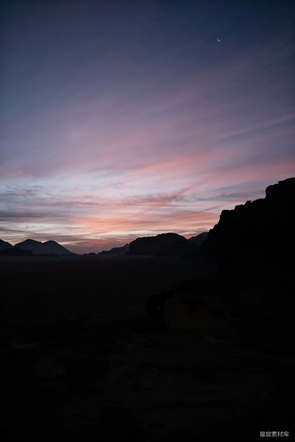 高清摄影 黄昏时分的多彩山景