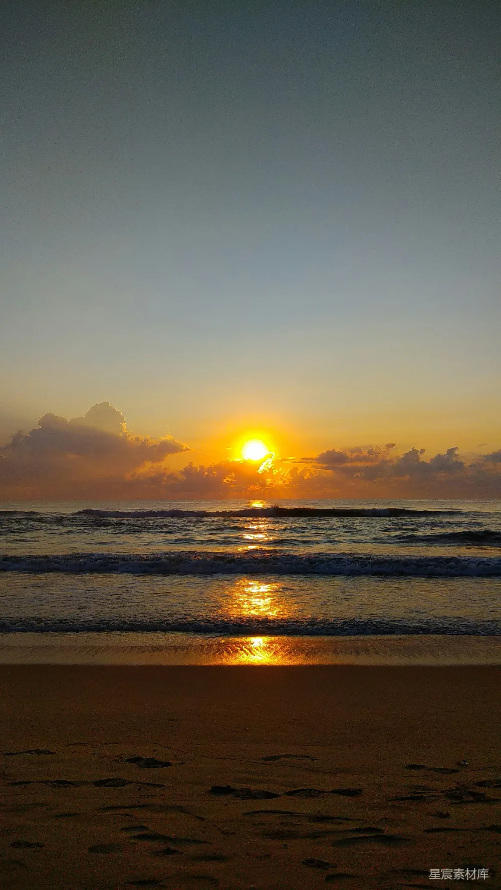 高清摄影 黄金时段的海浪