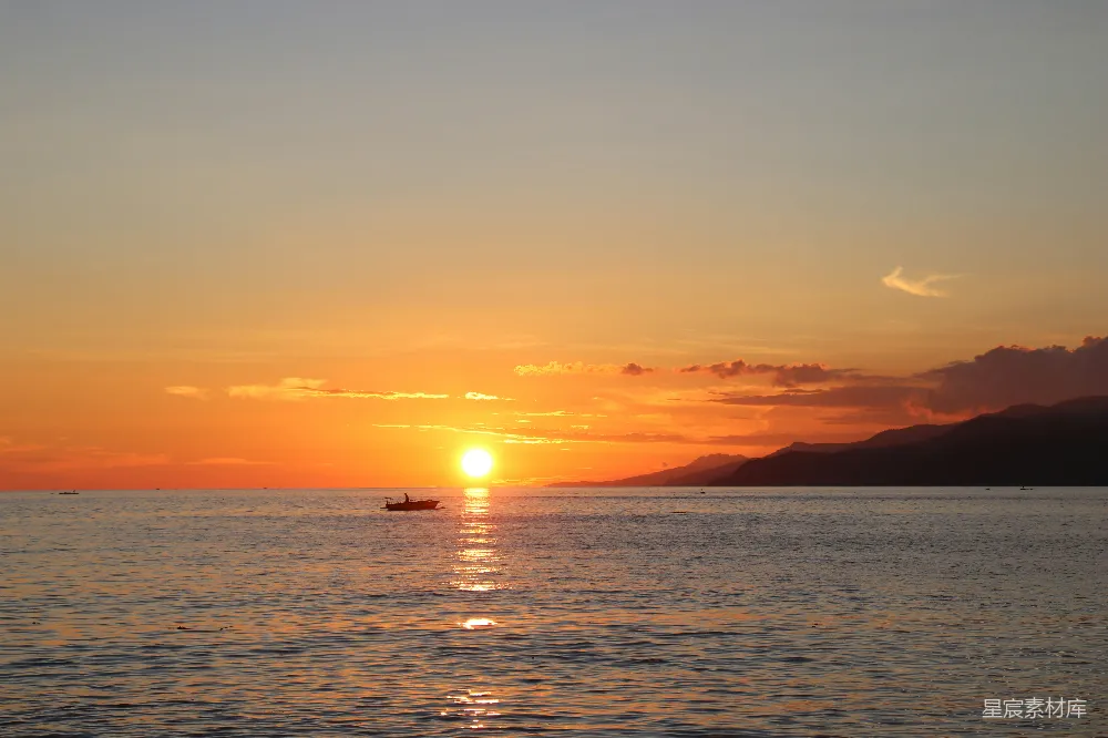 高清摄影 夕阳下的水域