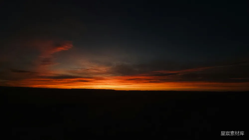 高清摄影 夕阳西下于地平线上方的地平线之上