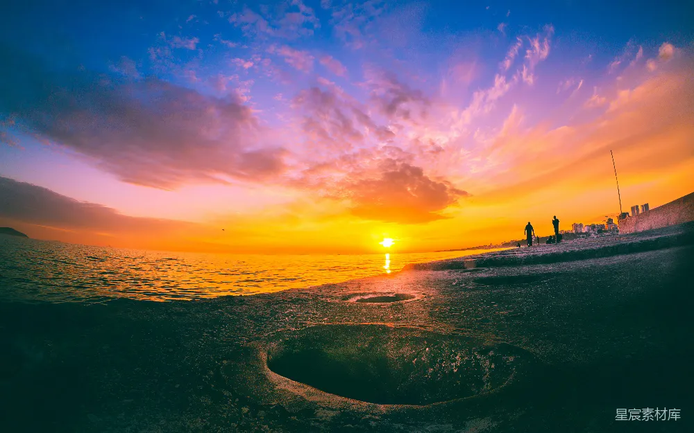 高清摄影 夕阳下的水面