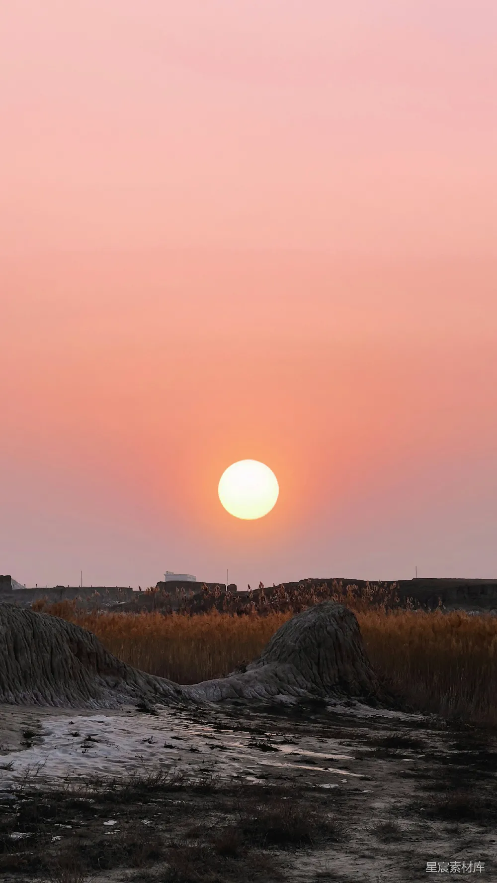 高清摄影 背景中的橙色夕阳