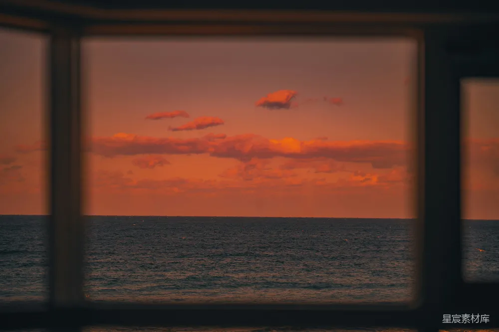 高清摄影 夕阳下的水域