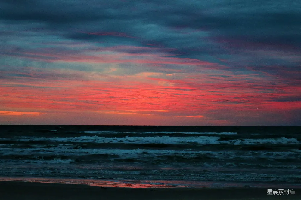 高清摄影 夕阳下的海浪