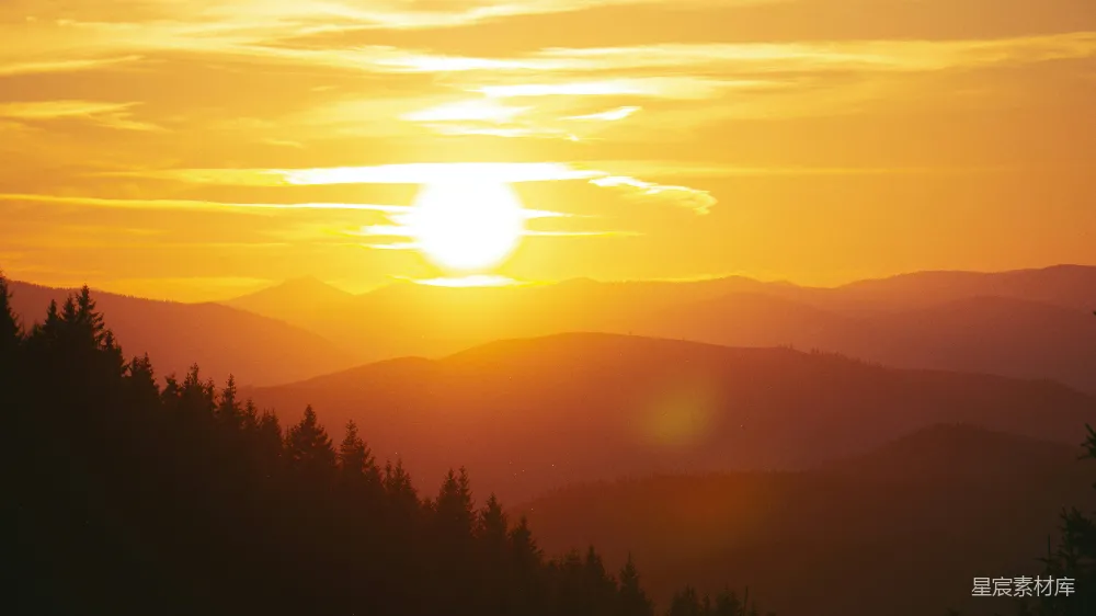 高清摄影 山峦之上夕阳西下