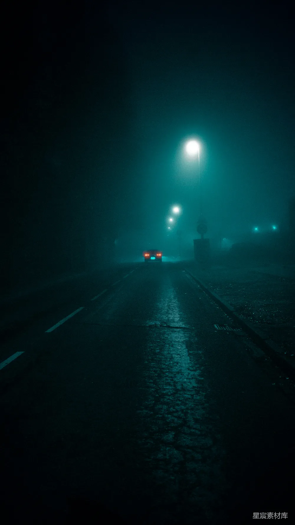 高清摄影 夜间的一条道路