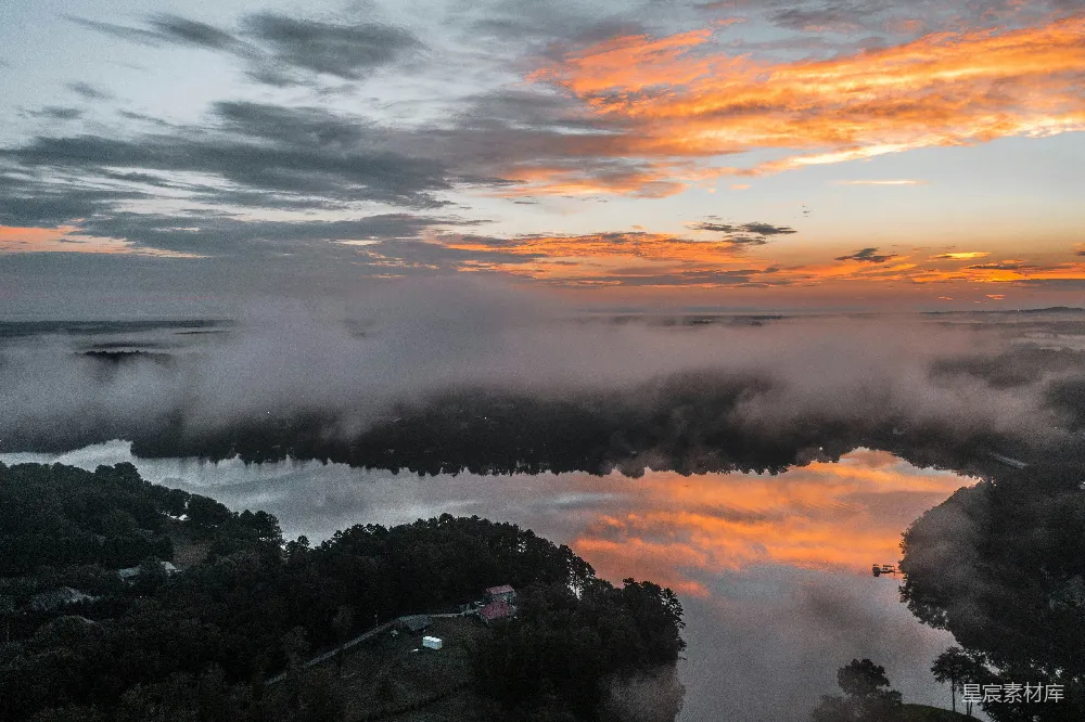 高清摄影 夕阳下城市的空中俯视图