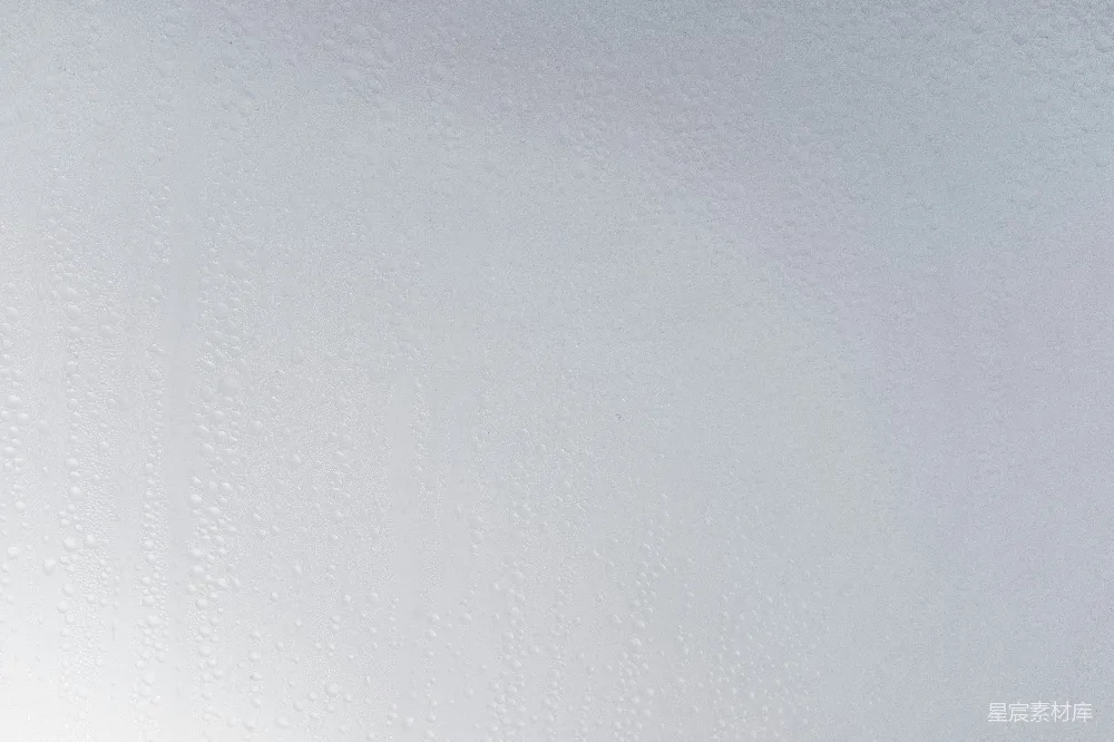 高清摄影 白墙上有水滴。