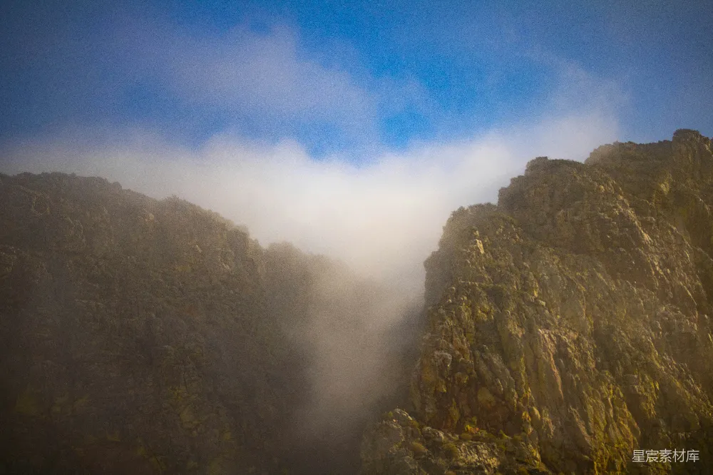 高清摄影 棕色山峰
