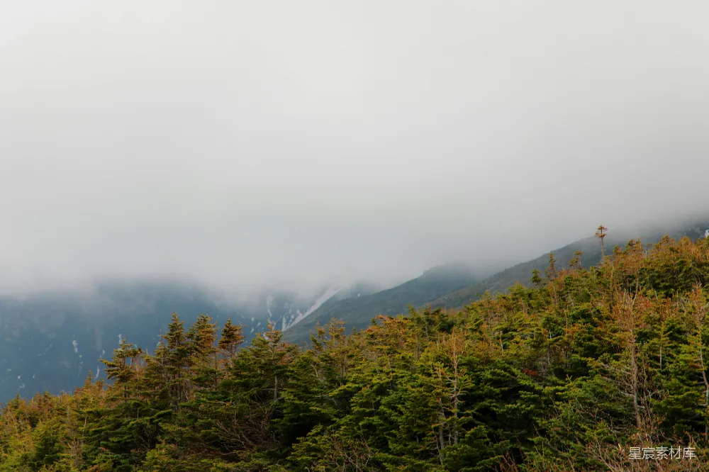 高清摄影 山间雾气形成