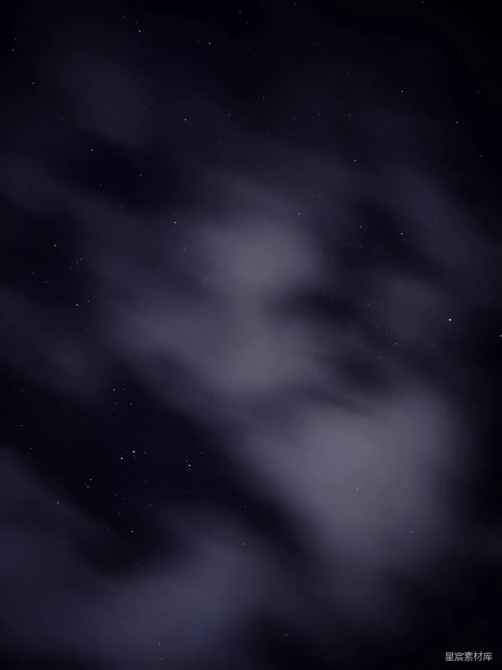高清摄影 一片星空下云彩密布