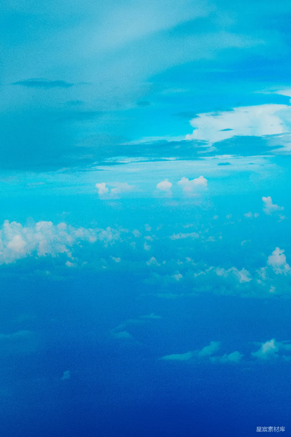 高清摄影 飞机上看向天空的景象