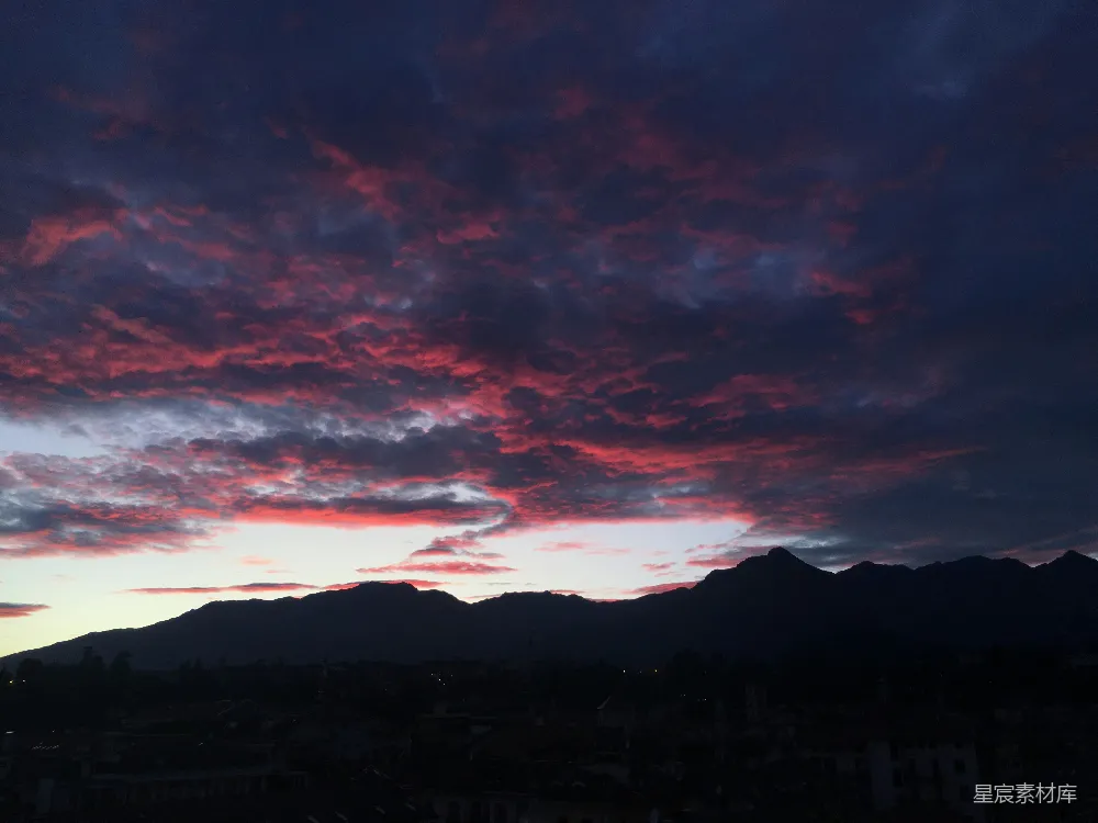 高清摄影 山间云雾缭绕的日出 silhouette 拍摄