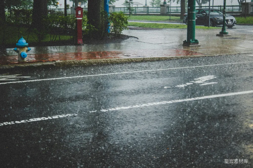 高清摄影 白天没有汽车的灰色混凝土道路