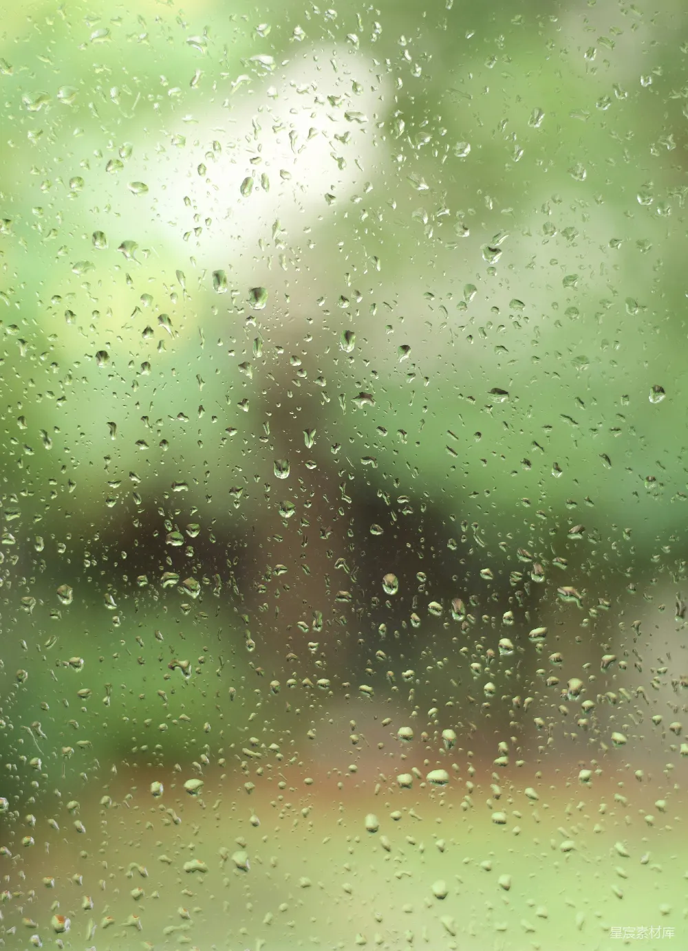 高清摄影 玻璃上的雨滴