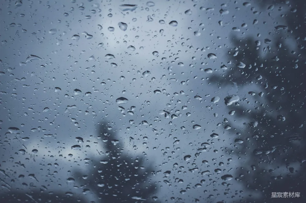 高清摄影 窗户上的雨滴