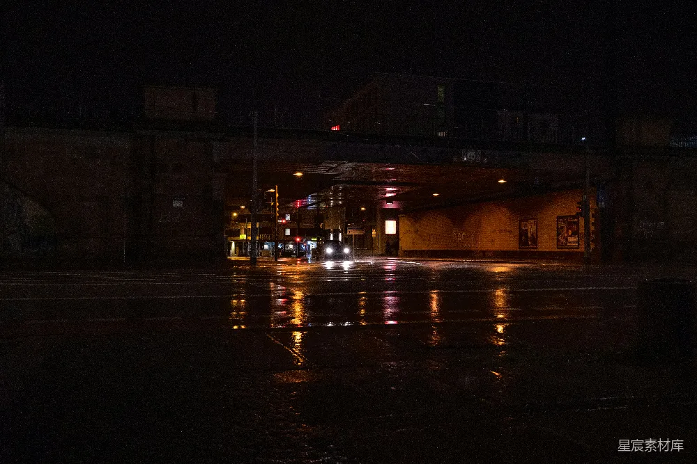 高清摄影 夜晚路上的汽车