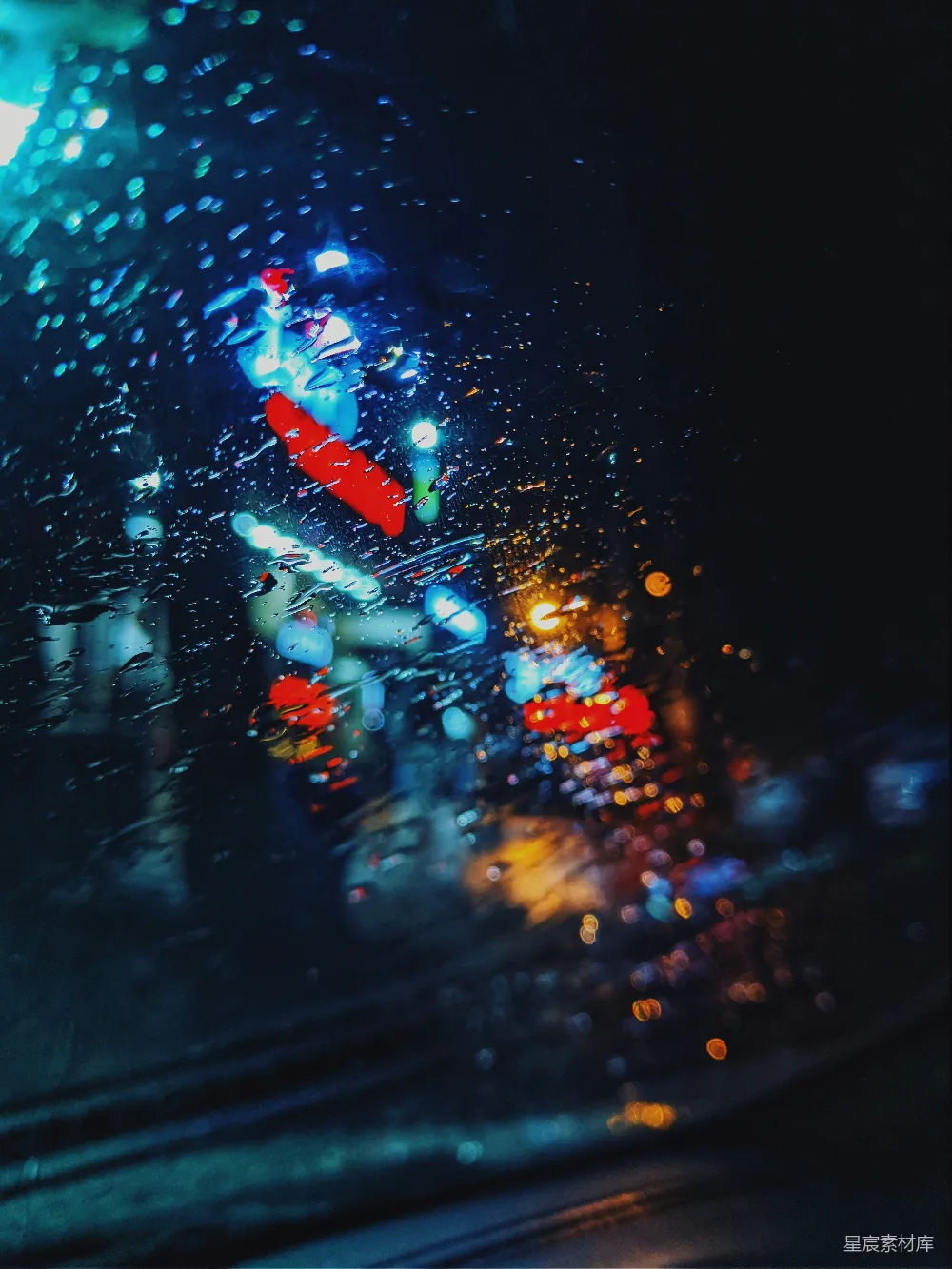 高清摄影 玻璃窗户上的水滴