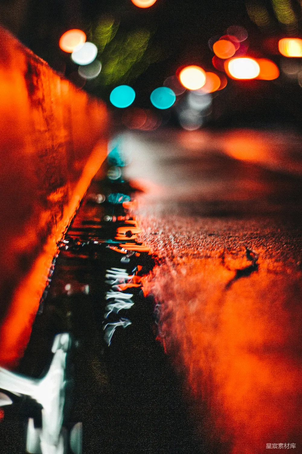 高清摄影 路旁水边的聚焦摄影
