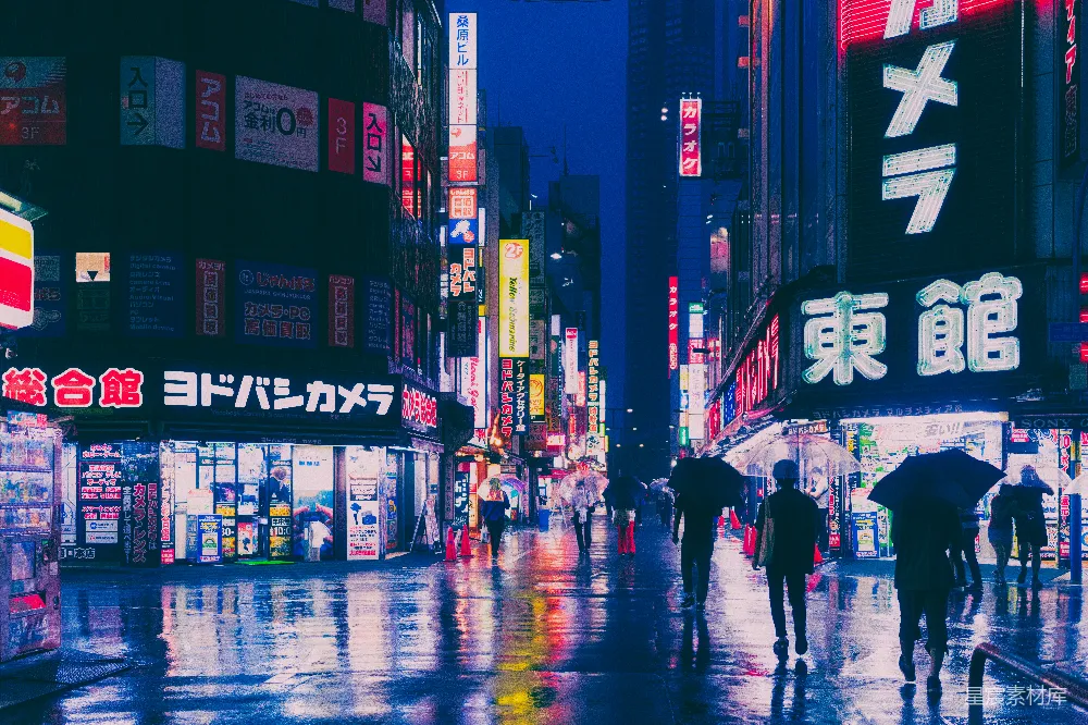 高清摄影 行人走在雨中