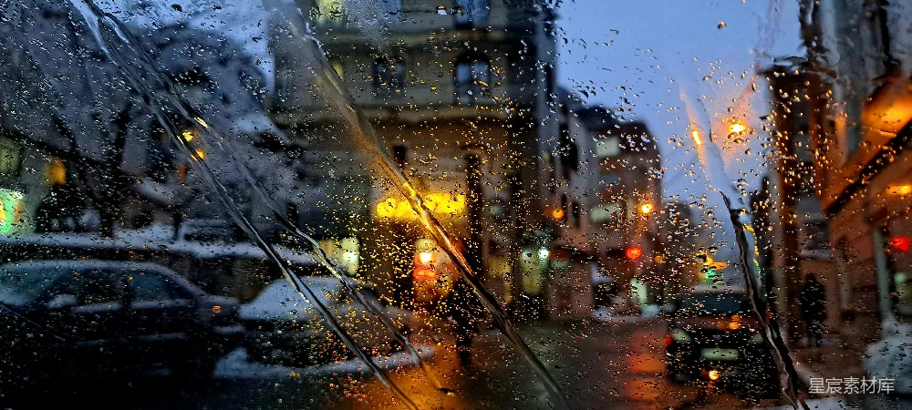 高清摄影 透过雨窗看的城市街道