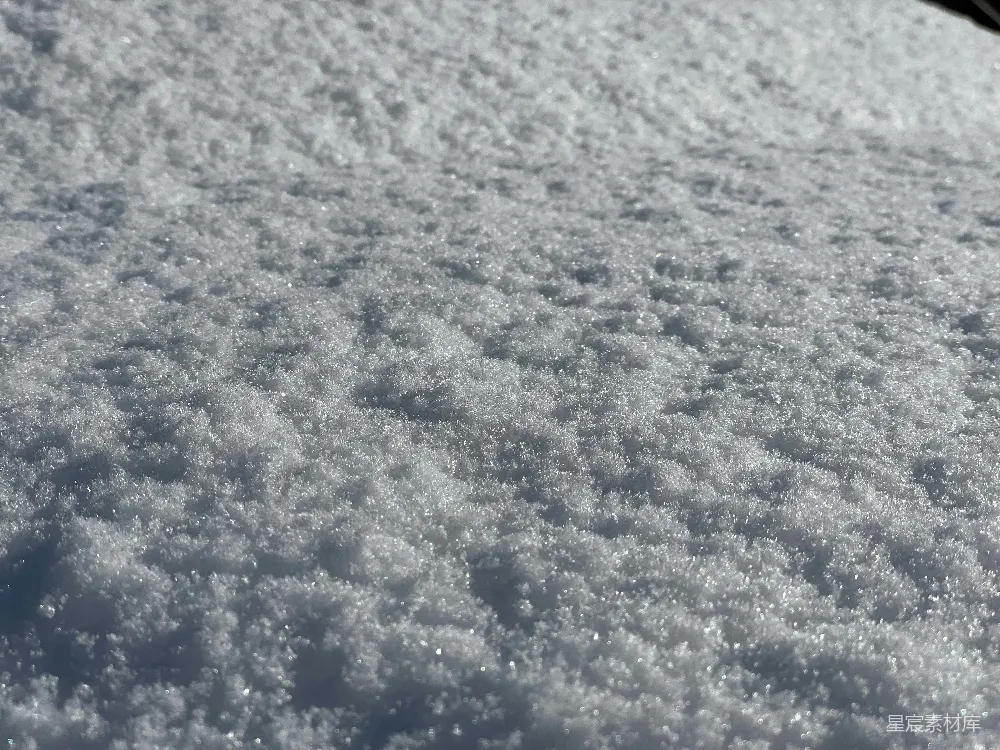 高清摄影 覆盖着白雪的车窗近景