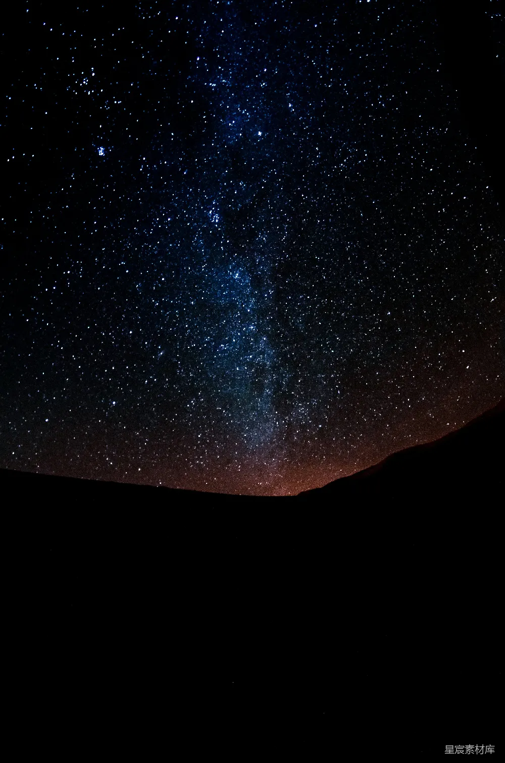 高清摄影 自然 夜空被繁星点缀。