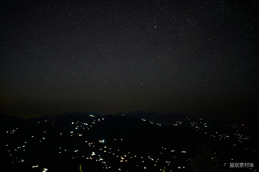 高清摄影 夜晚山的轮廓