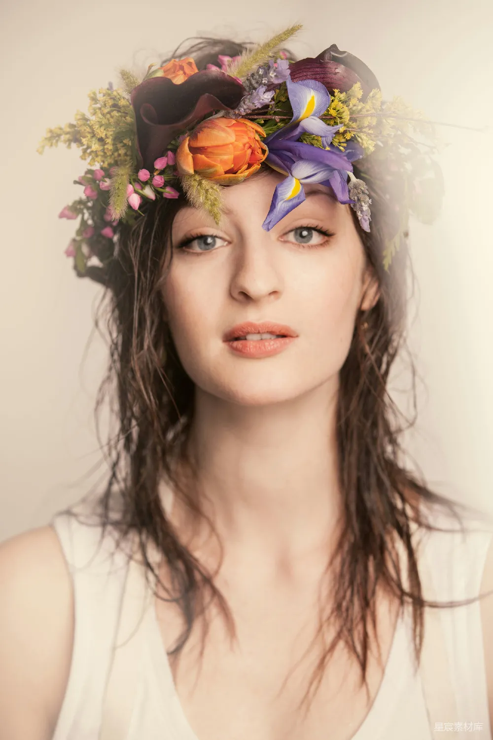 高清摄影 戴花环的女性