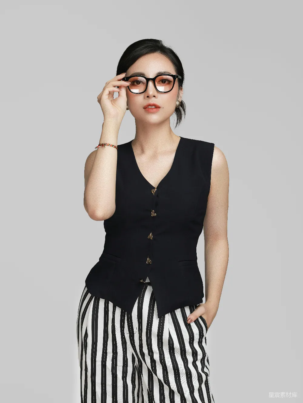 高清摄影 戴眼镜的女士
