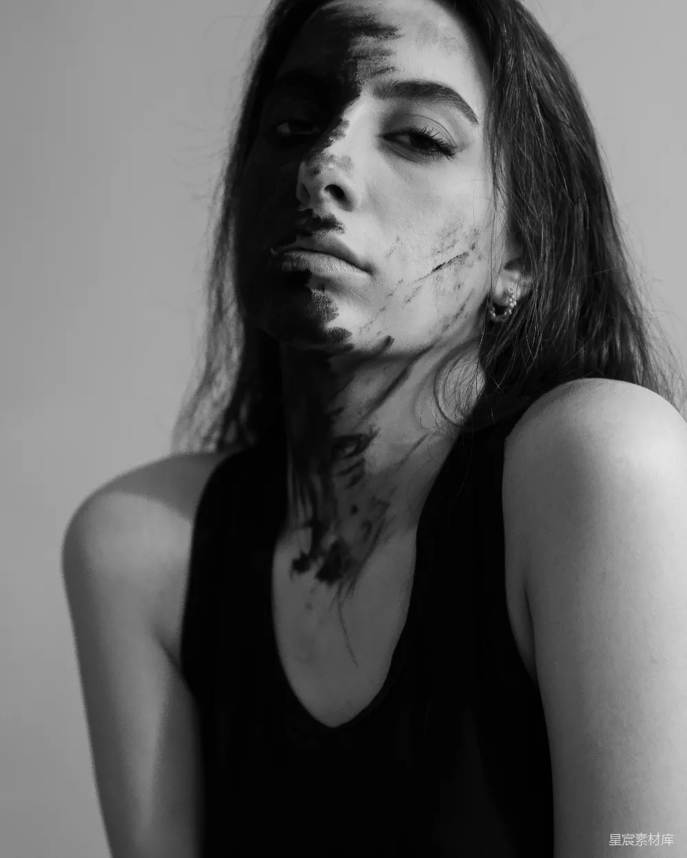 高清摄影  脸上化了妆的女人