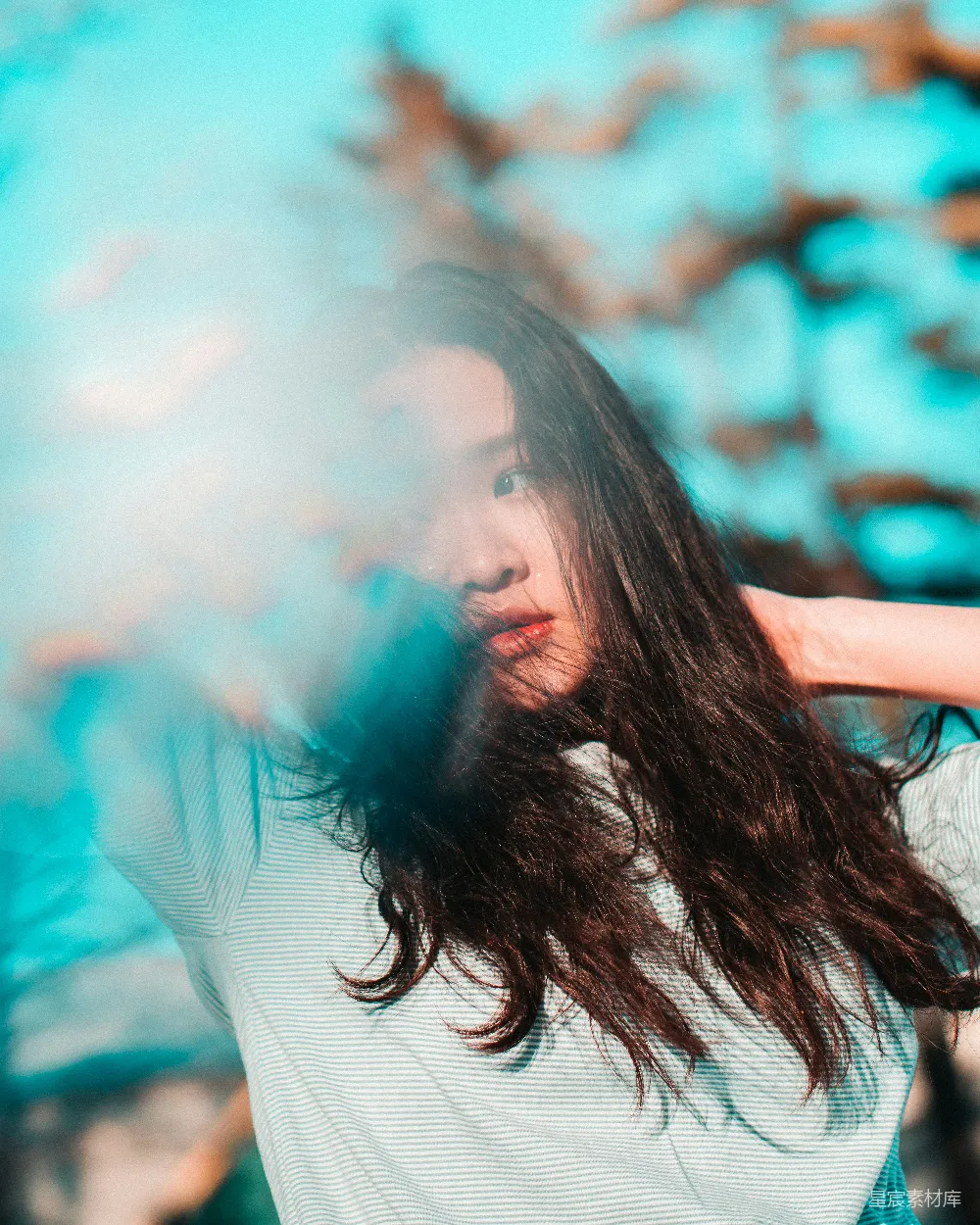 高清摄影  女士举起双手