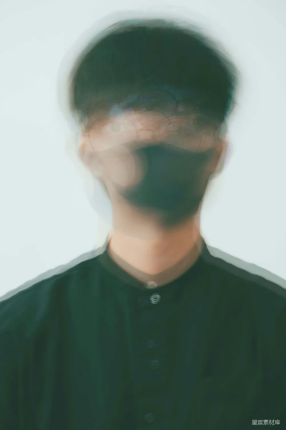 高清摄影 一个黑衣男子的模糊图像