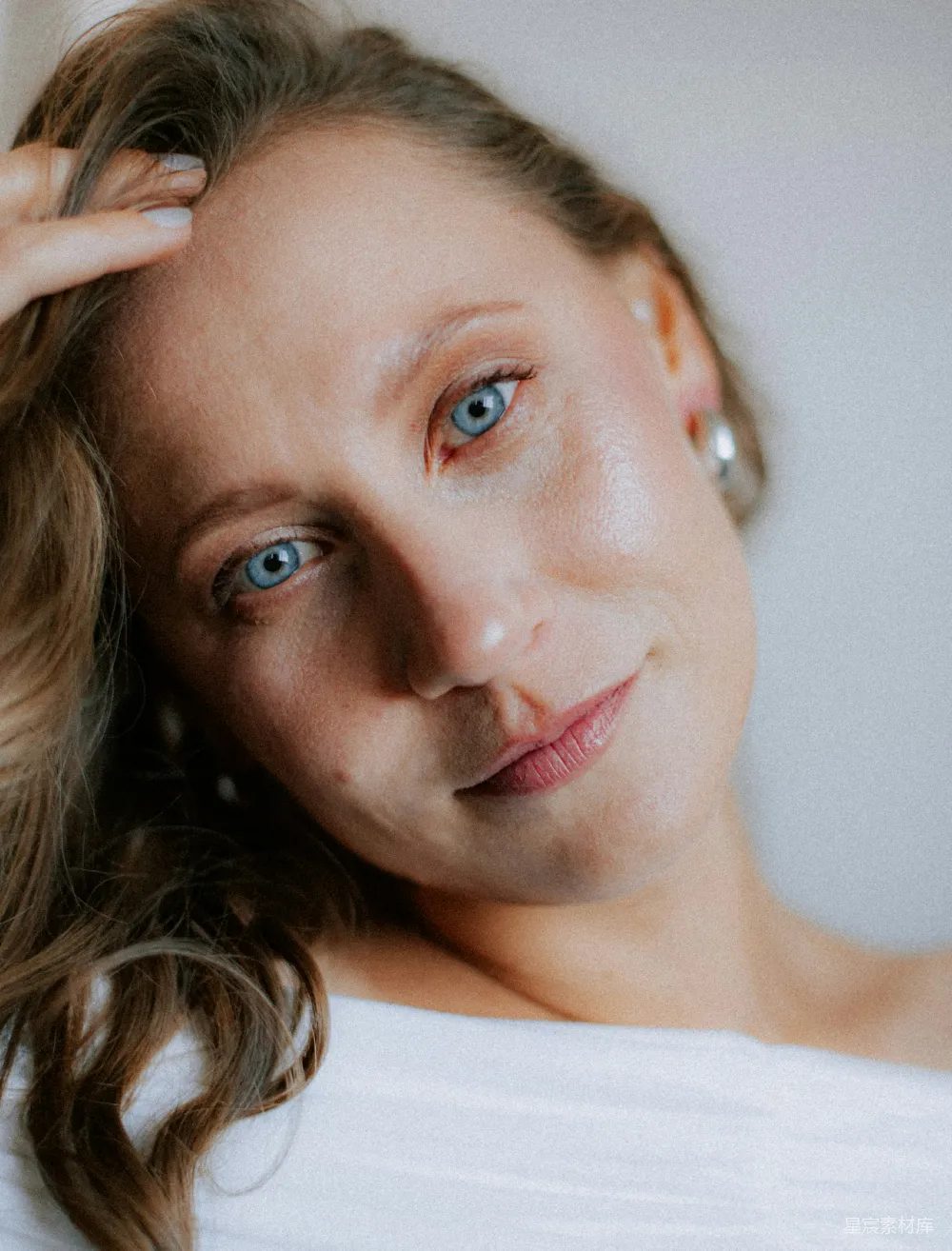 高清摄影 一个蓝眼 Blonde 女孩