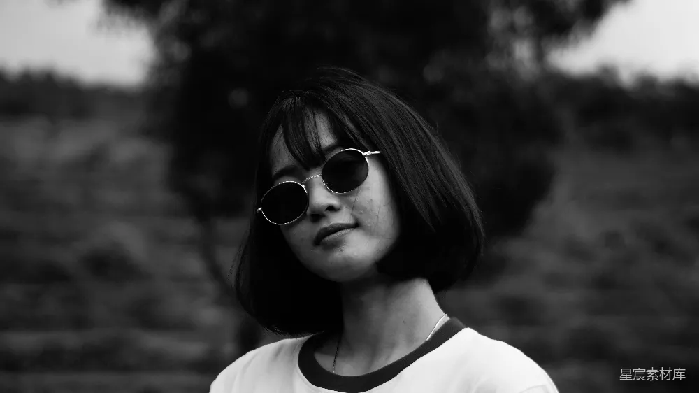 高清摄影 白衫女郎戴着黑色墨镜