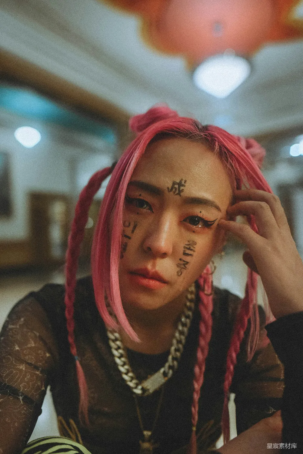 高清摄影 黑色长袖女式衬衫